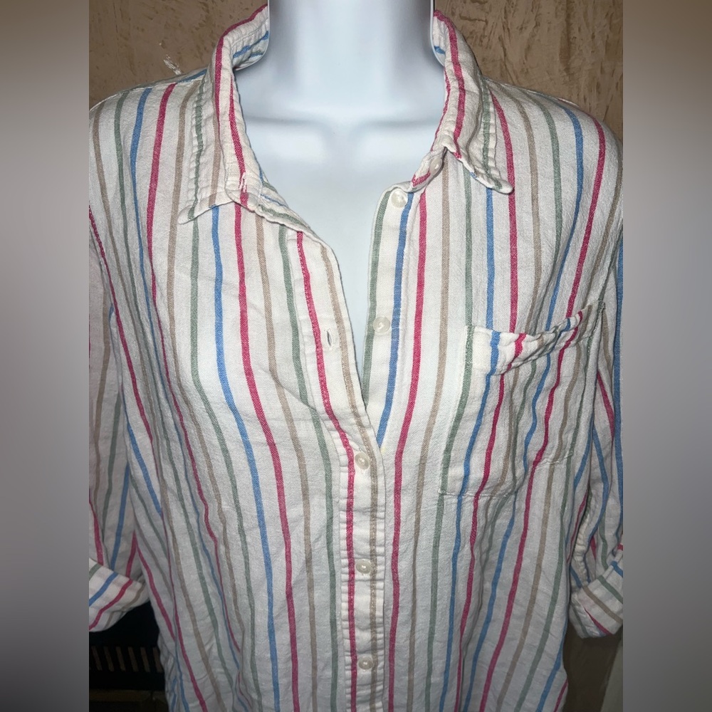 GAP MULTI COLOR BUTTON DOWN TOP - image 3